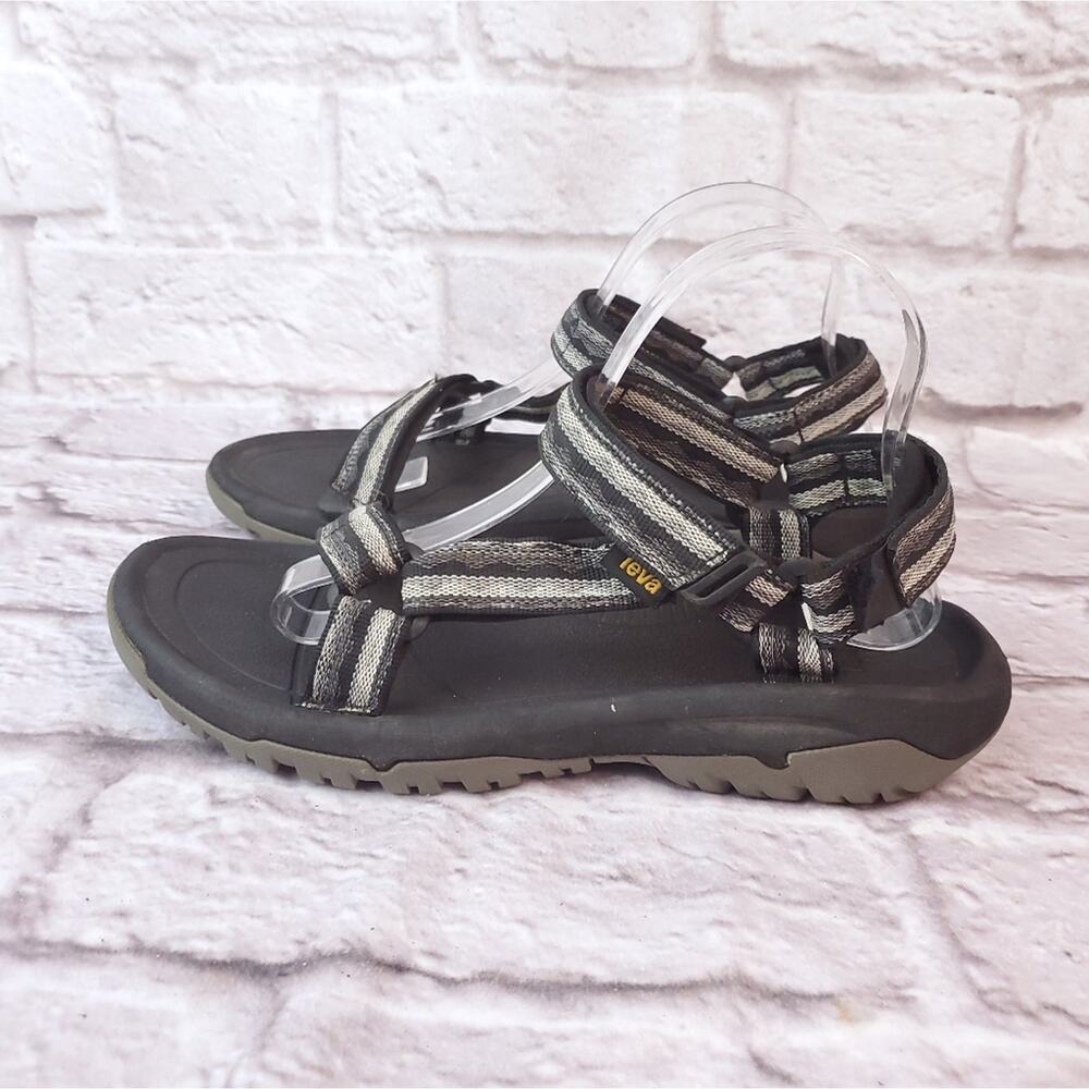 Teva Hurricane XLT 2 strappy sandals women's 10  (Ff)